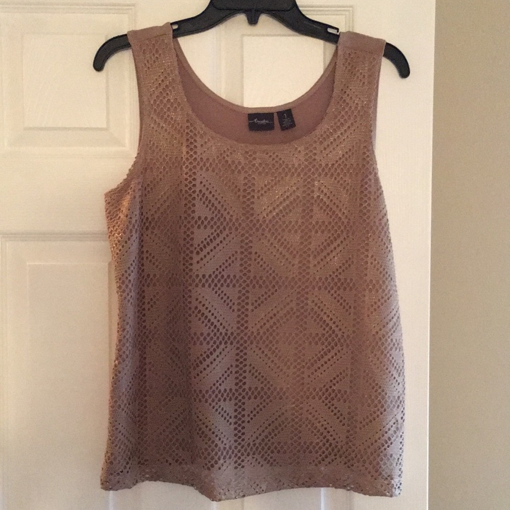 Shimmer laced Tank Top!